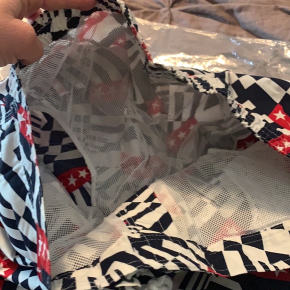 NWT swim trunks - Picture 7 of 7